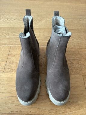La Canadienne Suede/Shearling Ankle Boot